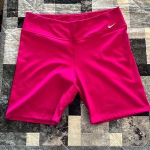 Nike dry fit, hot pink biker shorts XL great condition no rips/tears
